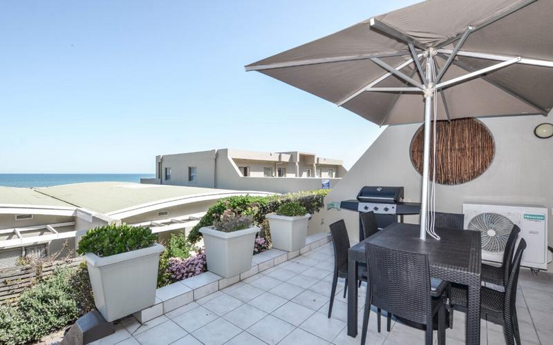 To Let 2 Bedroom Property for Rent in Blouberg Beachfront Western Cape